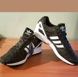 Adidas Originals
ZX Flux Night Cargo